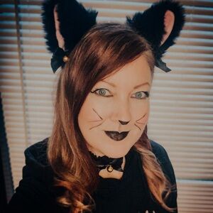 Meet your Posher, Julie